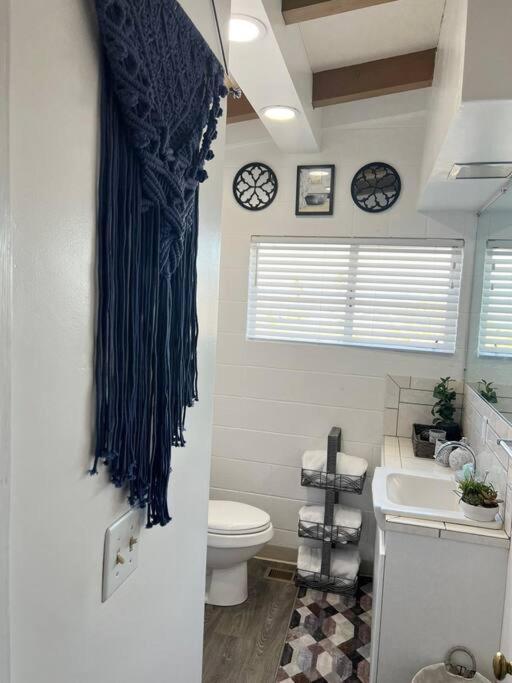 Joshua Tree National Park - Cozy Palms Getaway Appartement Twentynine Palms Buitenkant foto